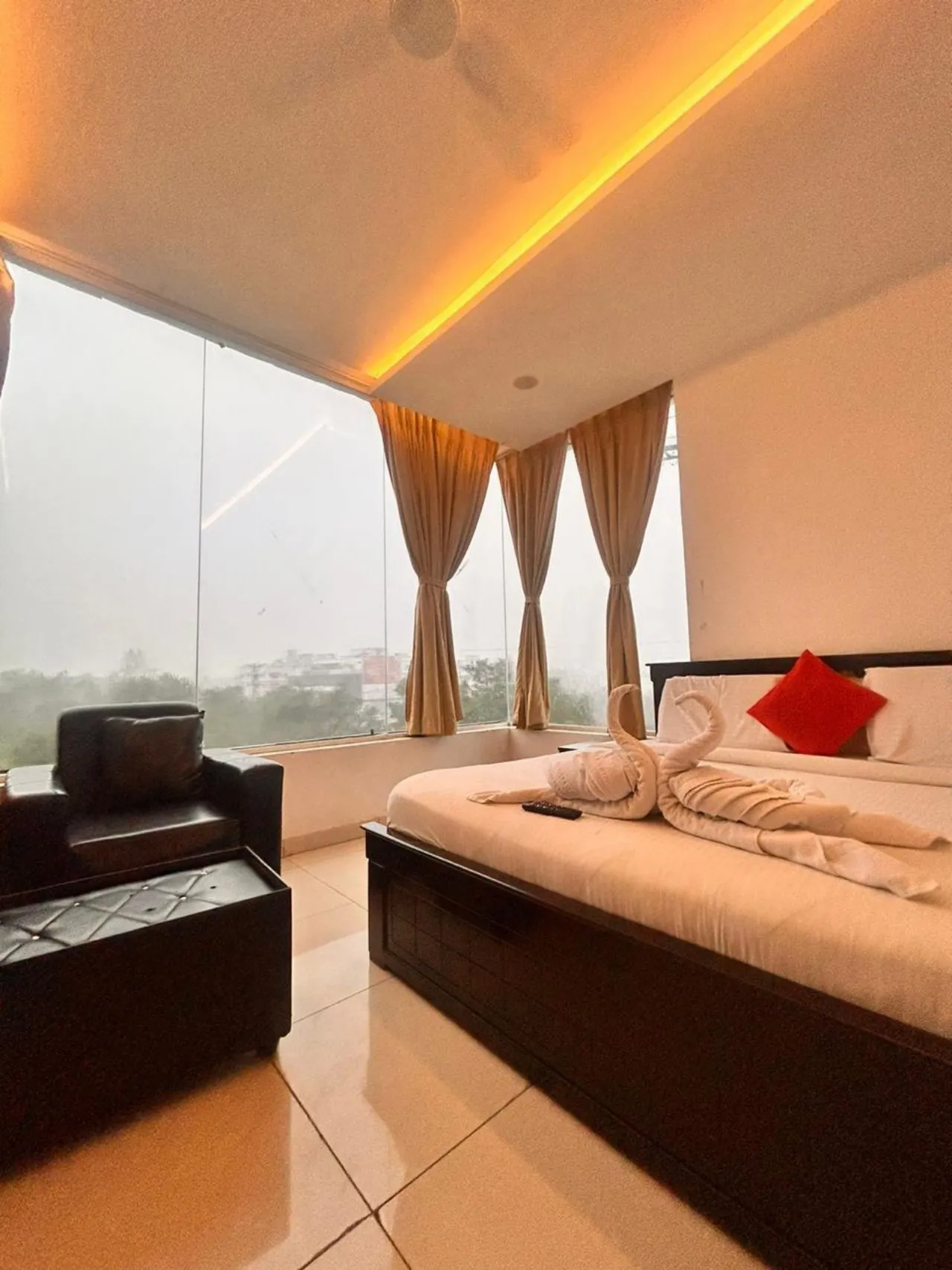 Suite Room