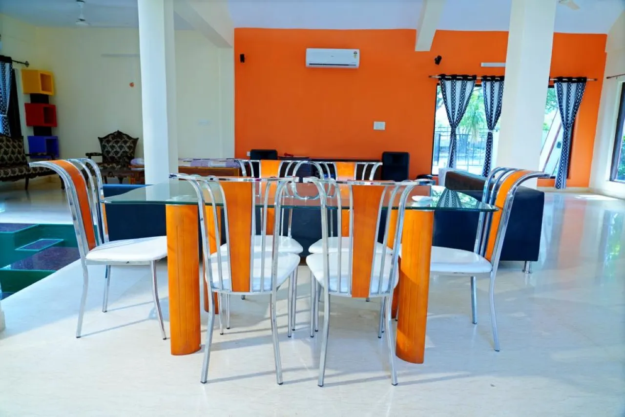Dining area at Moon Farm Stay, Kanakamamidi, Moinabad