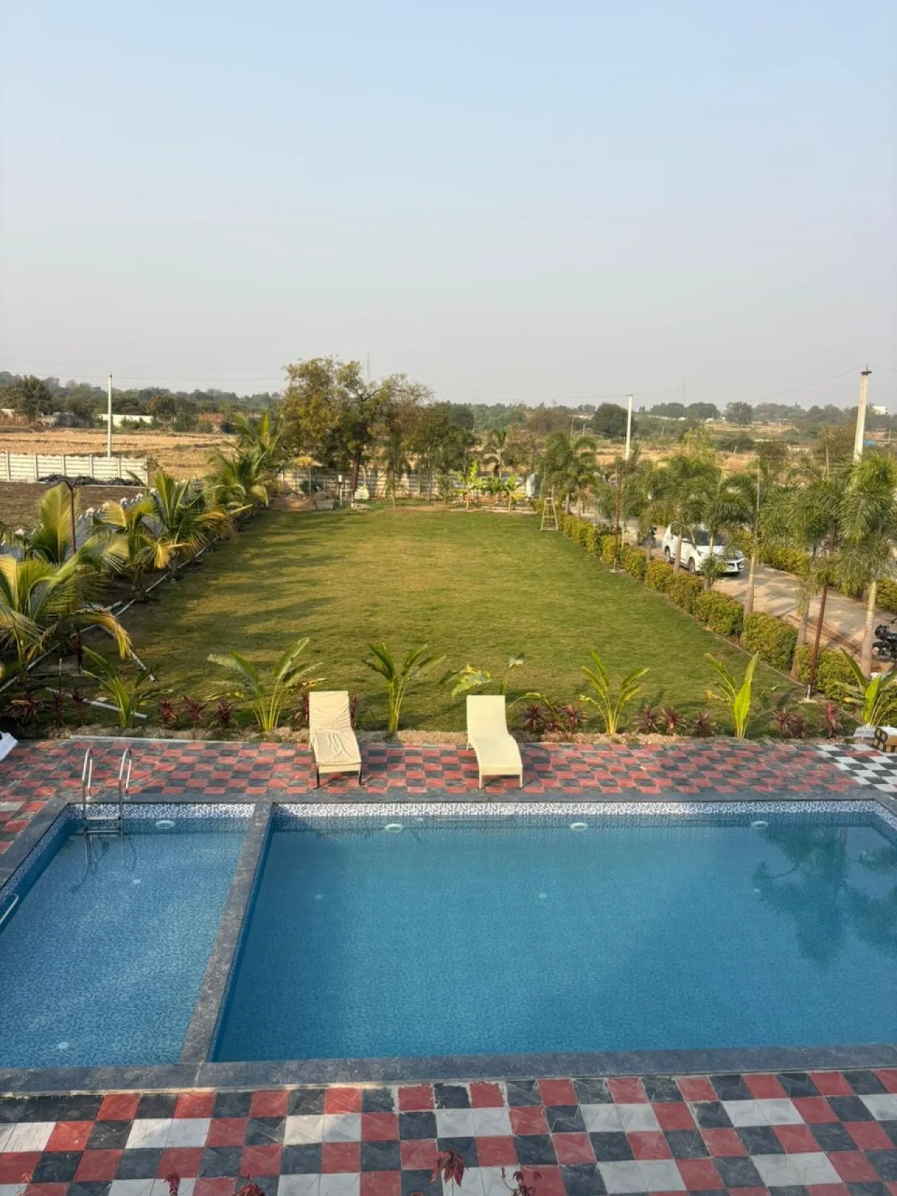 Private swimming pool at HY FARMSTAY, Moinabad