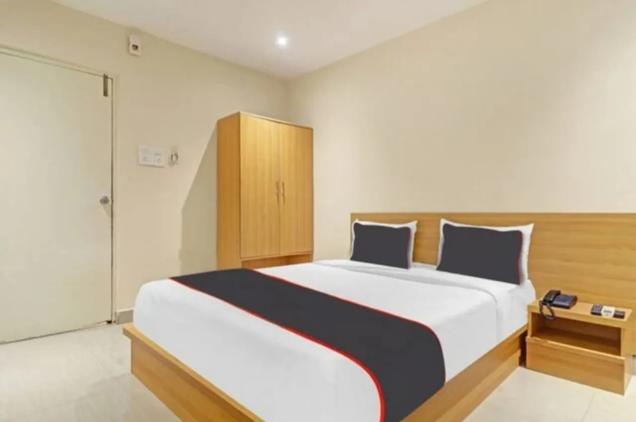 Standard room / Non-Ac
