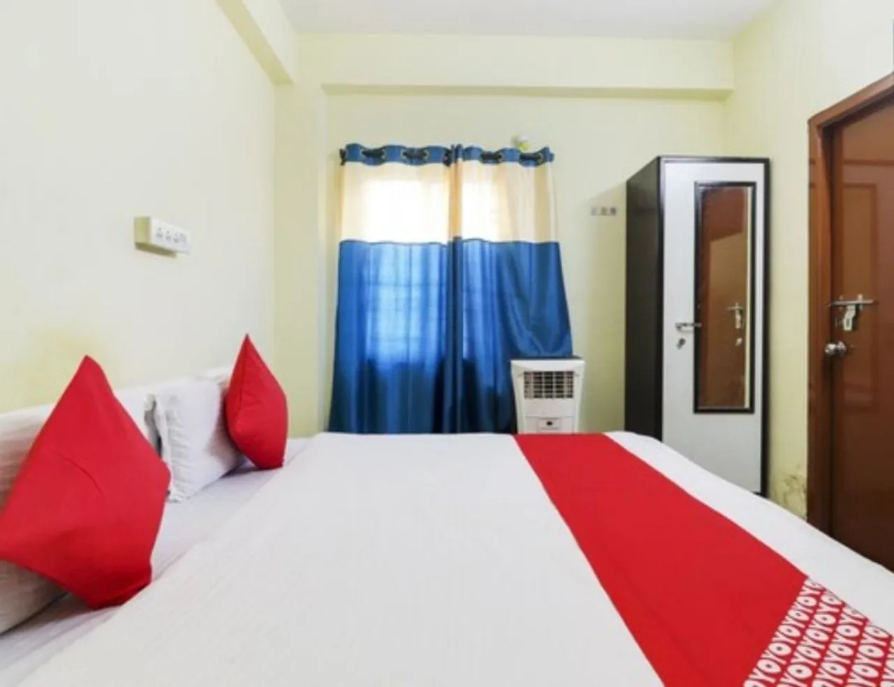 Deluxe Non Room