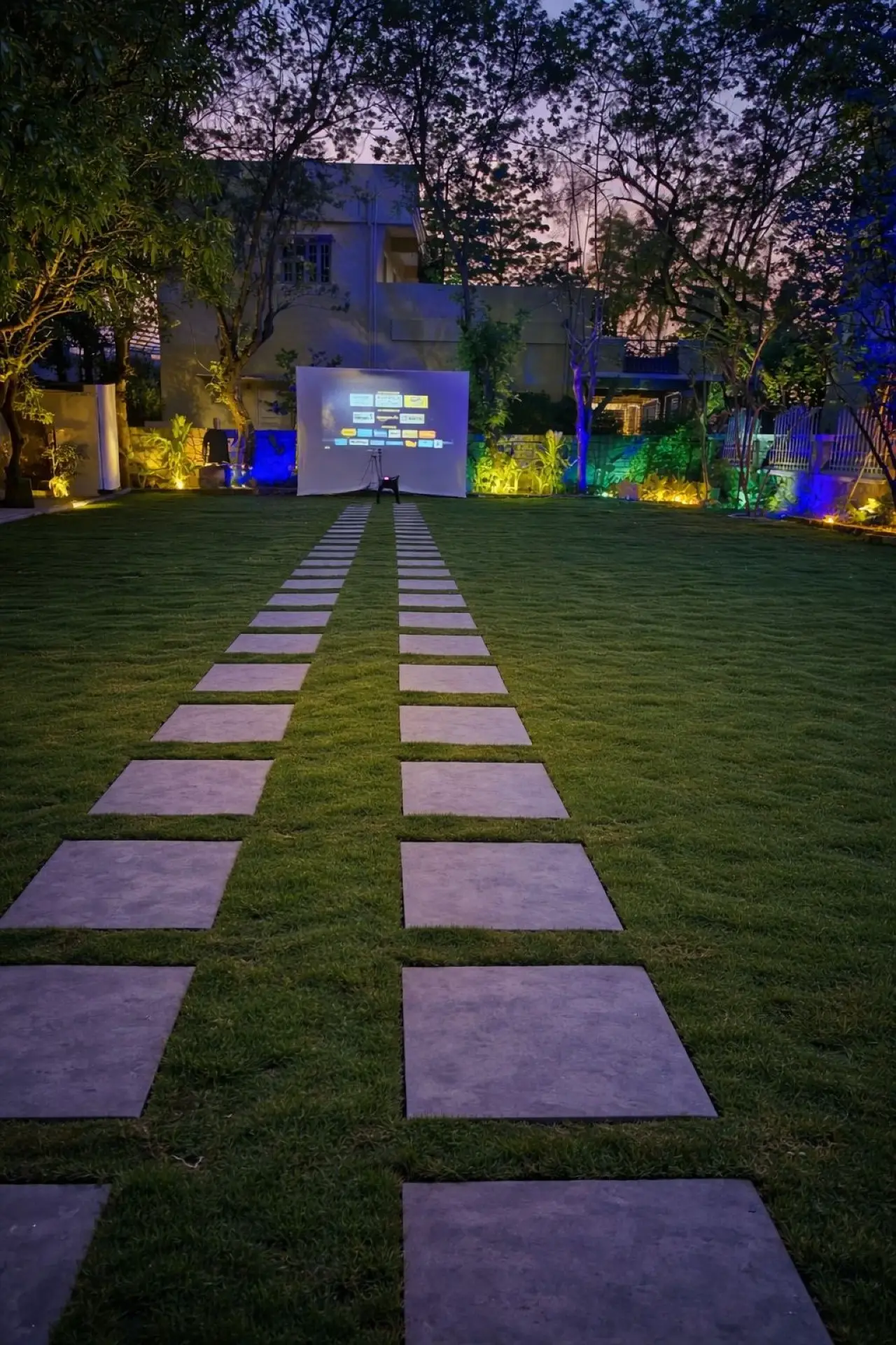 Lawn at Hideaway Grove Retreat, Moinabad