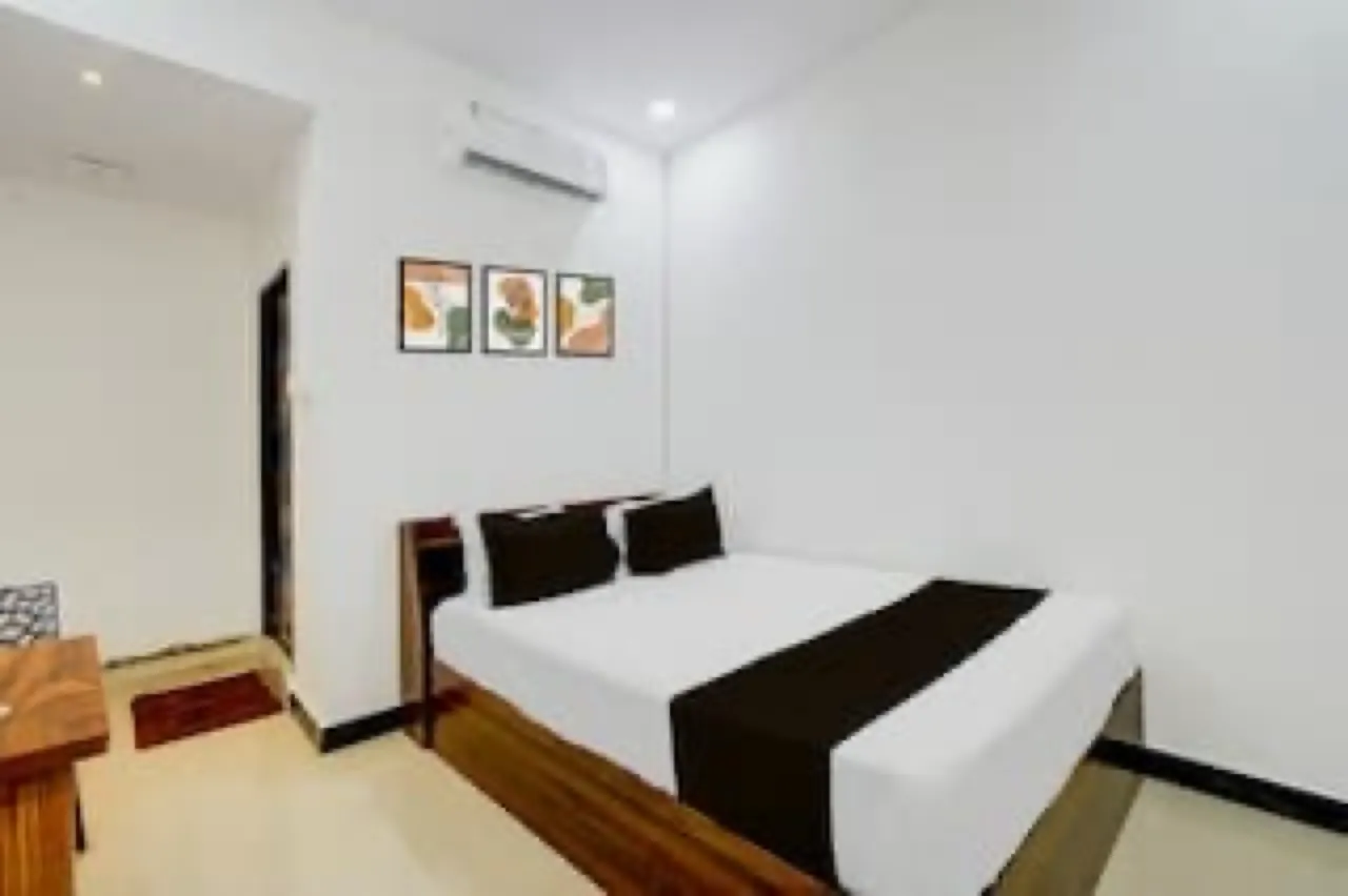 Luxury AC Rooms